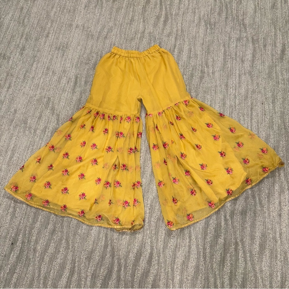 Women’s Handmaid Indian Embroidered/Embellished Lined Pants Size 26”